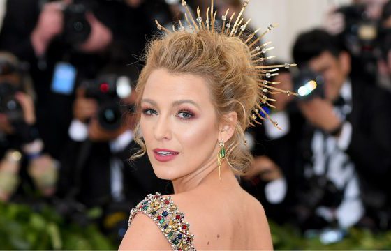 Бюджетнее не найдешь: любимый восстанавливающий бальзам Блейк Лайвли