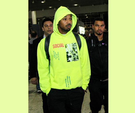 Сколько стоит: неоновая худи Майкла Би Джордана