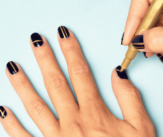 Топ салонов, где тебе сделают самый модный маникюр к Новому году