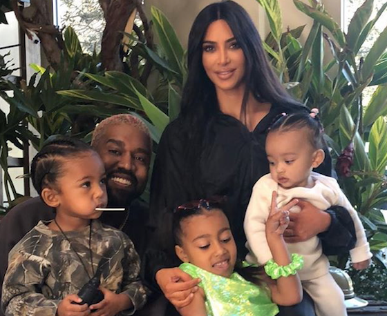 Реальные цифры: сколько знаменитости платят суррогатным матерям?