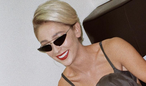 Это очень смешно: в честь Насти Ивлеевой назвали... хот-дог!