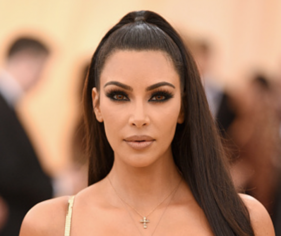 Ну хоть чего-то мы еще не знали о ней! Что такого умеет делать Ким Кардашьян?