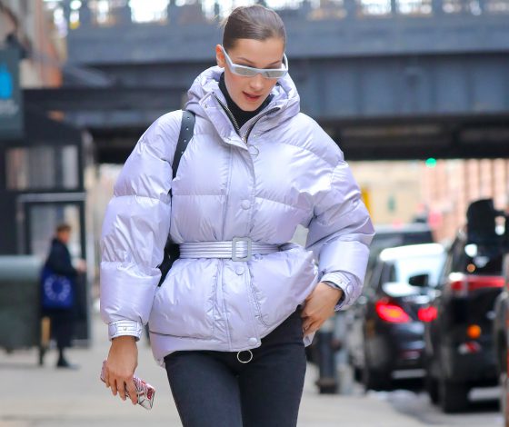 Предновогодний шопинг: 10 крутых пуховиков со скидкой