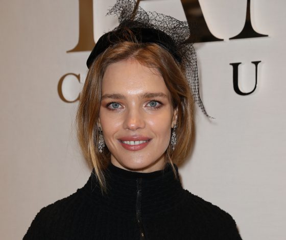 Наталья Водянова на открытии выставки Yanina Fashion в Париже