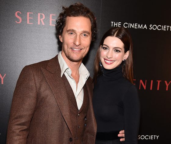 Энн Хэтэуэй, Мэттью Макконахи и другие звезды на премьере фильма «Море соблазна» в Нью-Йорке