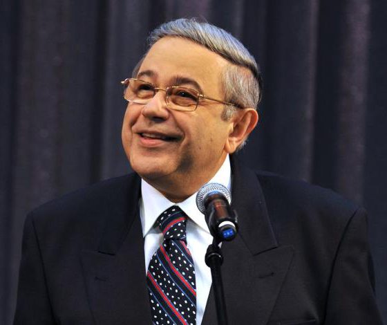 «Я не хочу, чтобы вы это обсуждали»: Евгений Петросян прокомментировал рождение ребёнка