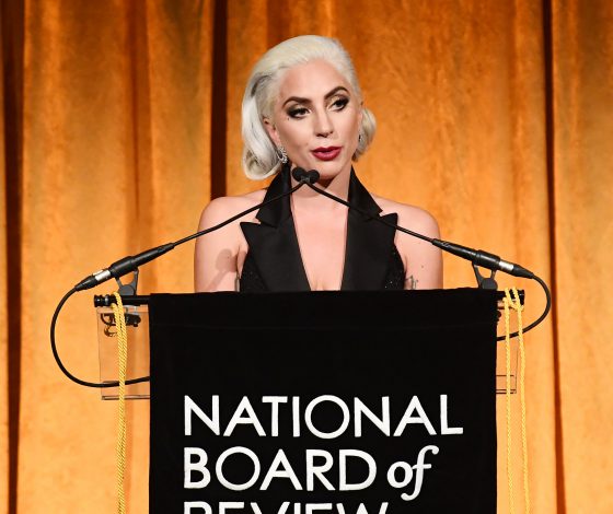 Ирина Шейк, Брэдли Купер и Леди Гага на National Board of Review Awards Gala