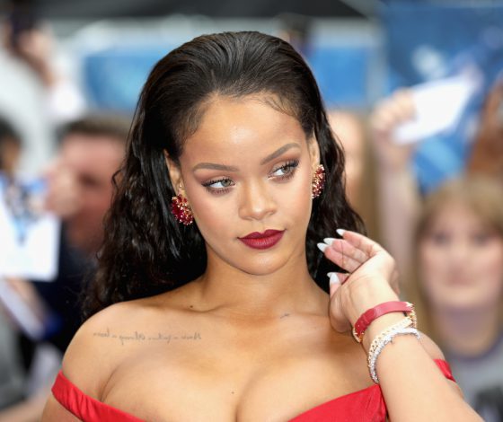 Очень неловко! Самые скандальные звездные интервью