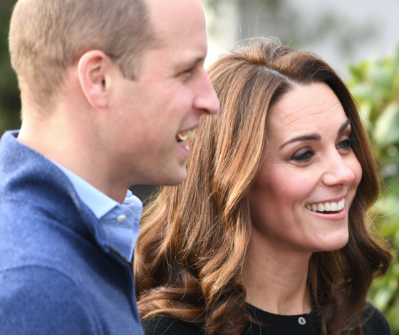 После скандала с личным самолетом: Кейт Миддлтон и принц Уильям летят обычным рейсом