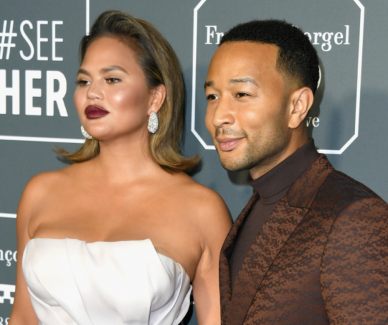 Ну не все же о Канье говорить. Крисси Тейген доказала, что у нее идеальный муж!