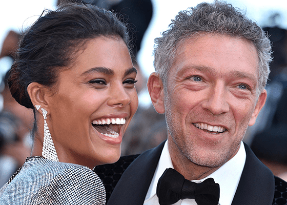 Счастливые и влюбленные! Новое видео Венсана Касселя и Тины Кунаки