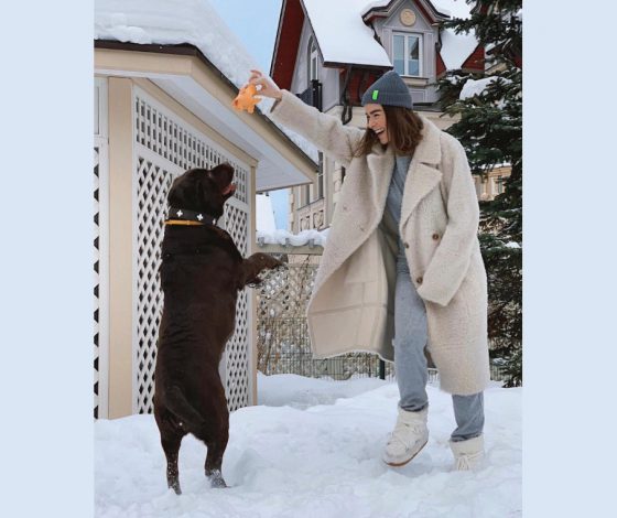 Сколько стоит белое пальто Лены Темниковой? Спойлер: много