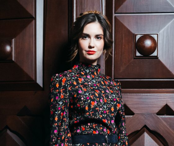 Агата Муцениеце, Ксения Сухинова и Артем Королев на закрытом ужине Kilian