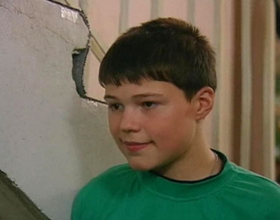 Вспомнить все! Кто из известных актеров снимался в сериале «Простые истины»?