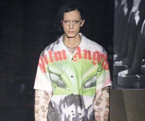 Гена Малинин с высветленными бровями на показе Palm Angels!