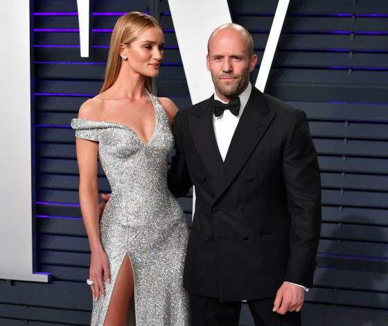 Самая горячая пара! Джейсон Стэтхем и Роузи Хантингтон-Уайтли на Vanity Fair (обрати внимание на костюм актера!)