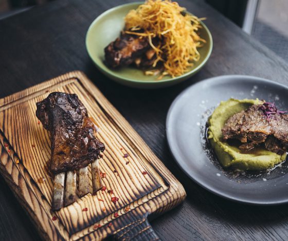 Новое место на Патриках: ресторан Carne Grill + Wine. Здесь лучшие завтраки!