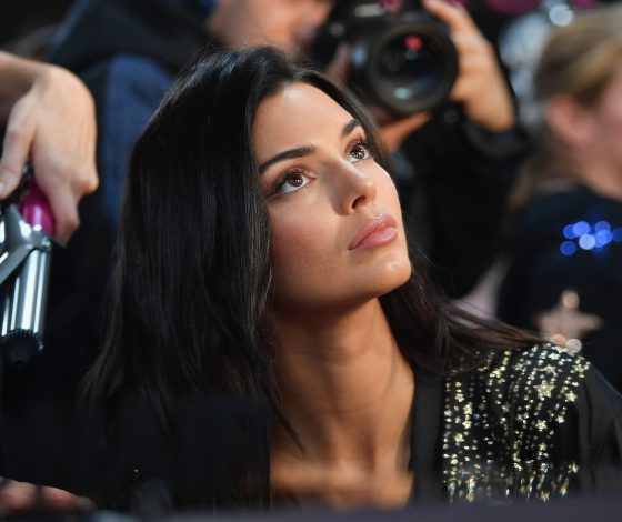 Hot: абсолютно голая Кендалл Дженнер в новой фотосессии!