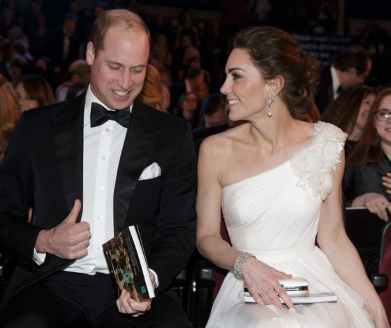 Кейт и Уильям отметили годовщину свадьбы: лучшие выходы пары