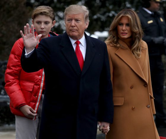 Хотим такое же! Мелания Трамп в идеальном пальто