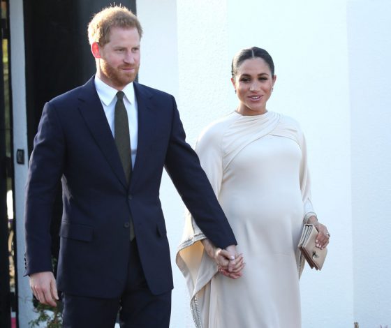 Новый выход принца Гарри и Меган Маркл. Она вся в белом!