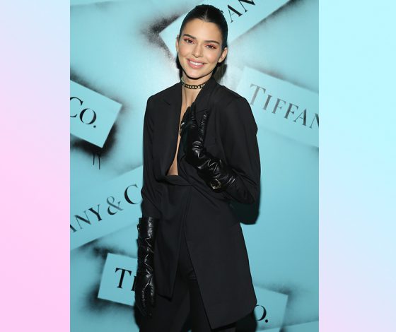 Вау! Идеальный смокинг Кендалл Дженнер – работа грузинского дизайнера!