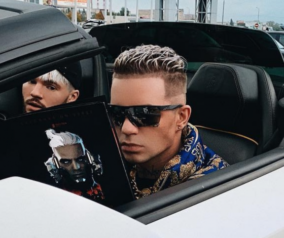 Что Элджей написал на своем автомобиле за 10 миллионов?