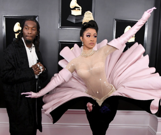 Первый выход после заявления о разводе. Карди Би и Оффсет вместе пришли на «Грэмми» . Она - в костюме русалки