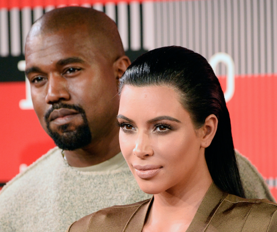 Отпуск закончился: Ким Кардашьян и Канье Уэст с детьми вернулись в Штаты