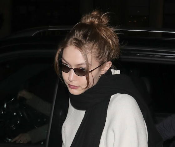 Готовится к Неделе моды: Джиджи Хадид прилетела в Лондон