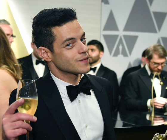 «Оскар» закончился, а шутки — нет. Рами Малек стал мемом