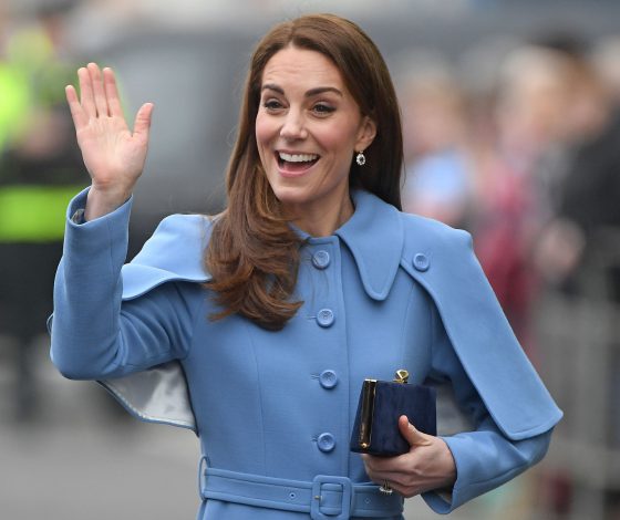 Герцогния в деле: Кейт Миддлтон с официальном визитом в Северной Ирландии