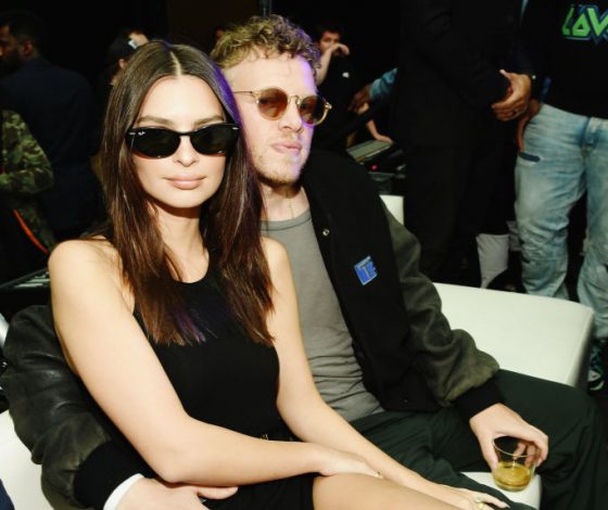 Эмили Ратаковски публично подтвердила развод с мужем, который ей изменял