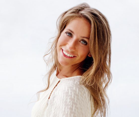 Эксклюзив PEOPLETALK: Юлия Барановская о том, как съездила с детьми в круиз, чуть не лишилась пальцев и увидела дом Рианны