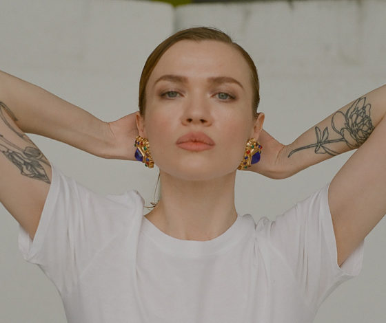 Эксклюзив PEOPLETALK: солистка «Моя Мишель» Таня Ткачук о том, почему два года не видела родителей и над какой ее песней рыдают мужчины