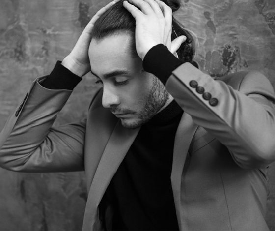 Певец и шоумен Sam Pikar: о скандале с Лазаревым, пластике и личной жизни