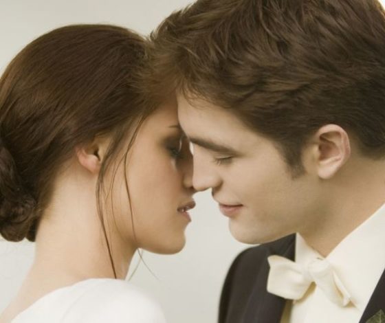 Тест PEOPLETALK: угадай эмоцию Кристен Стюарт по кадру из фильма