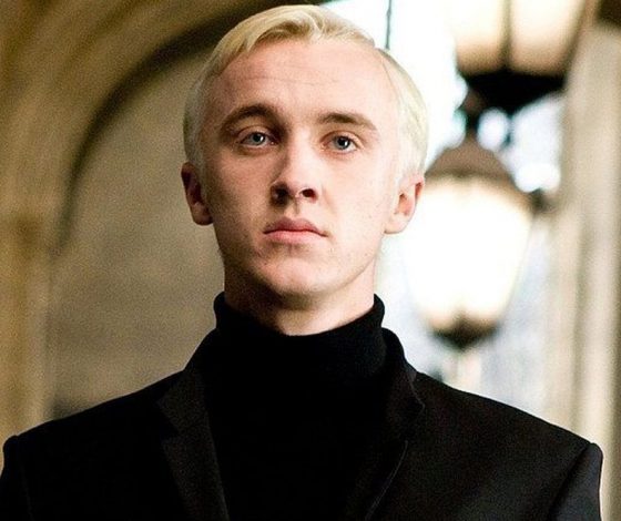 Драко уже не тот. Тому Фелтону пришлось извиняться из-за футболки