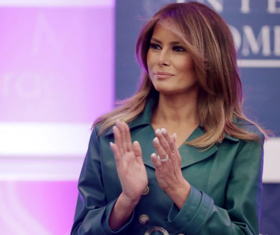 В последний раз: Мелания Трамп украсила Белый дом к Рождеству