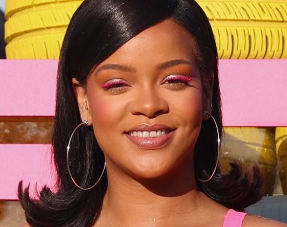 Ей к лицу: Рианна с челкой. Смотри фото здесь!