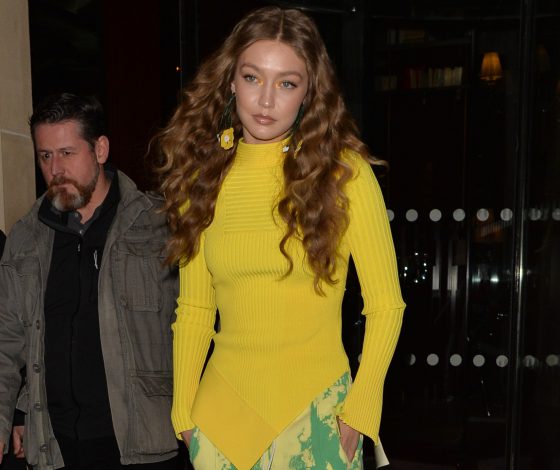 Ярко и не очень: новый выход сестер Хадид в Париже