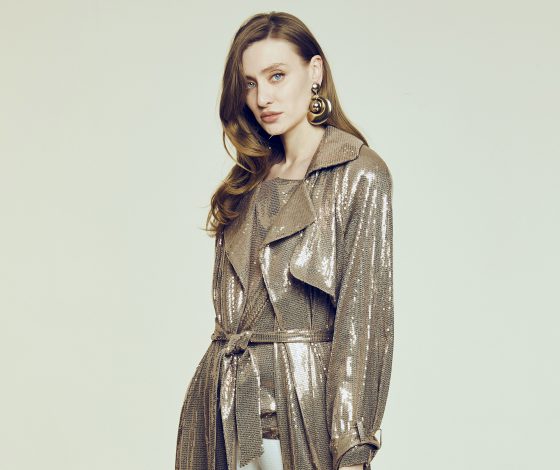 Лучше, чем на красной дорожке: тренч в пайетках, вечерние платья и костюмы