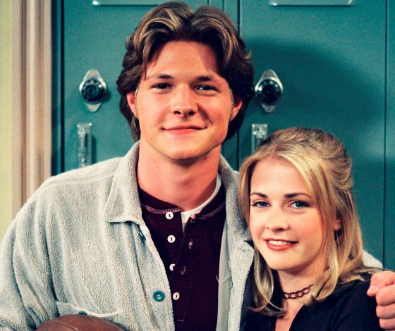 Не узнать! Как изменились актеры лучших сериалов 2000-х?