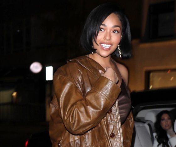 После скандала с изменой: Жордин Вудс зажигает с незнакомцем на фестивале!