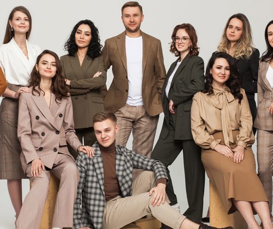 Как создать крутой бренд женской одежды, если ты… мужчина? Рассказывает основатель All We Need!