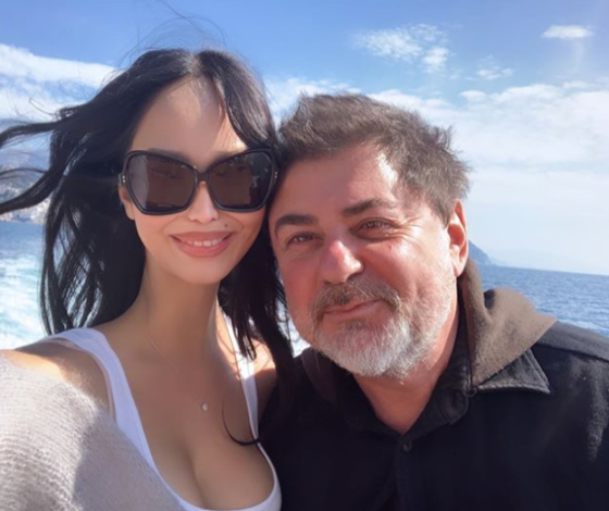 С юмором: жена Александра Цекало ответила на слухи о беременности