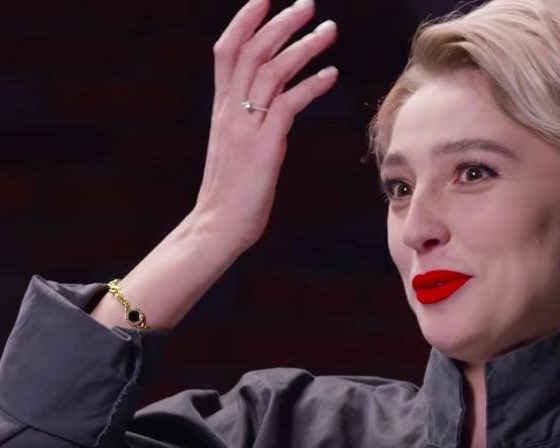 Цифра дня: сколько стоит кольцо Насти Ивлеевой?