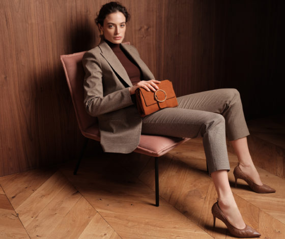 Пять идеальных брючных костюмов (и не только) на весну