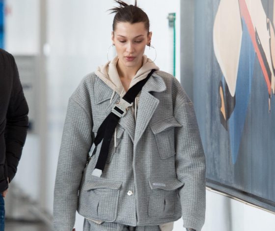 Белла Хадид замечена в аэропорту Нью-Йорка. И она без макияжа!