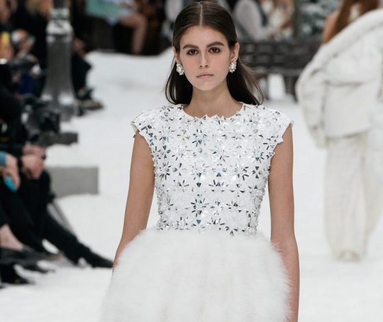 Неделя моды в Париже: последняя коллекция Карла Лагерфельда для Chanel. Смотри показ здесь!